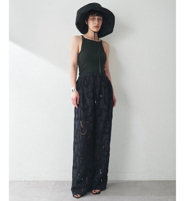  「【WEB限定】エンブロイダリーパンツ」|チノ|