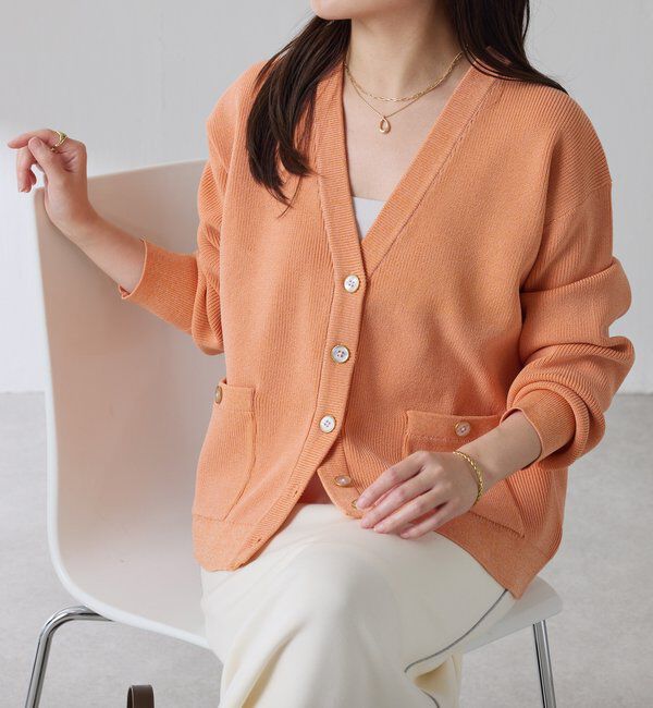  「ツヤボタンカーディガン」|カーディガン|