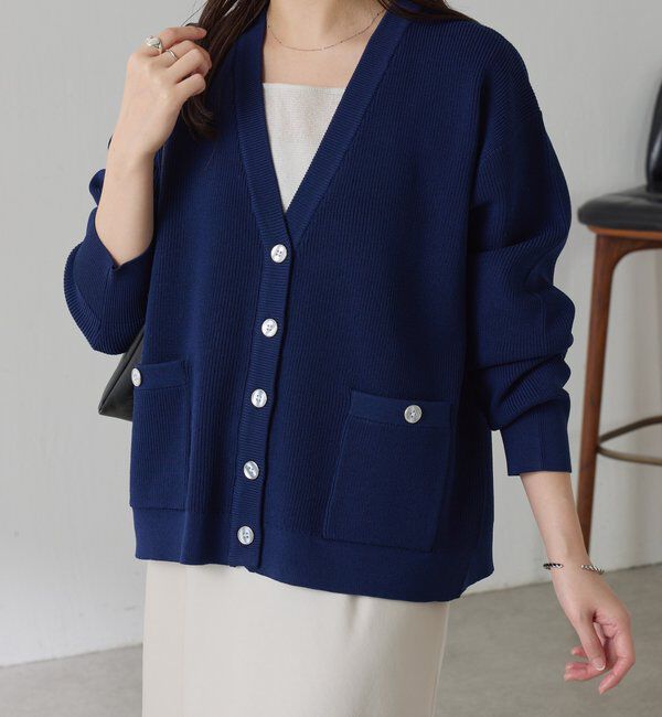  「ツヤボタンカーディガン」|カーディガン|