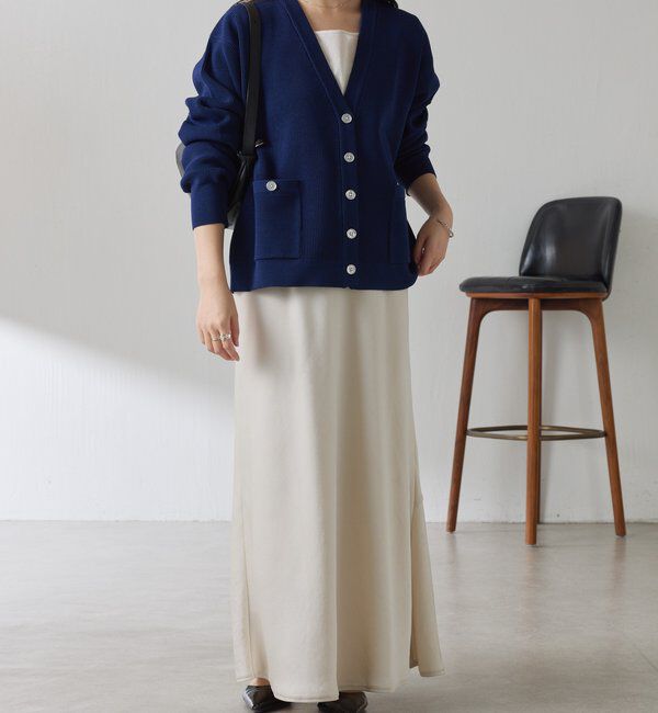  「ツヤボタンカーディガン」|カーディガン|