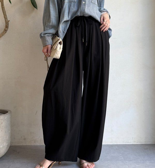  「ナイロンストレッチタックギャザーパンツ」|チノ|ブラック