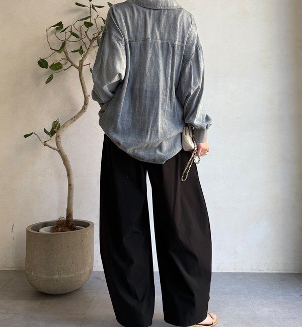  「ナイロンストレッチタックギャザーパンツ」|チノ|