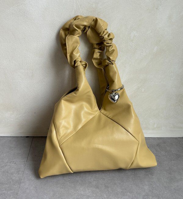  「フリルハンドルハートチャーム付トート」|トートバッグ|