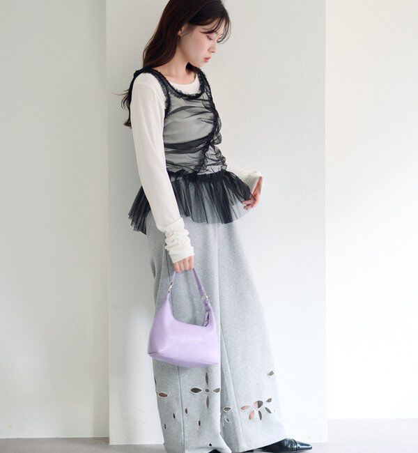  「【新色追加/2サイズ展開/低身長サイズ】カットアウトスウェットパンツ」|チノ|