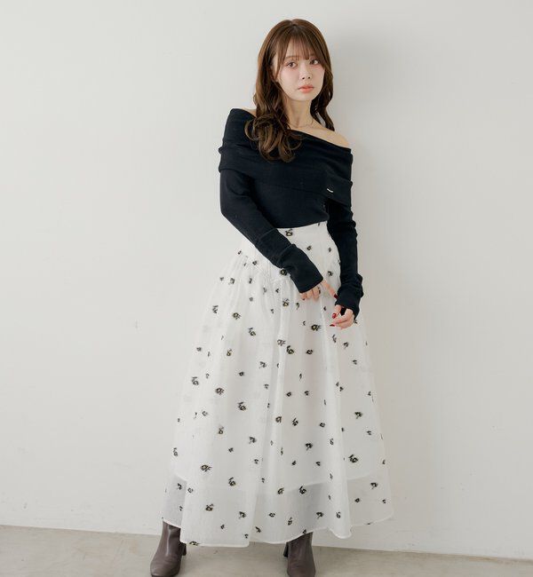  「【SALON by Chico】ドットプリントオフショルニット」|ニット・セーター|