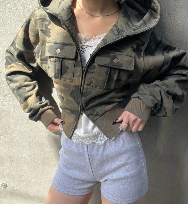  「フラップショートジップフーディ」|パーカー|