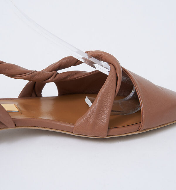 AU BANNISTER「thYme/ひねりストラップサンダル」|サンダル|