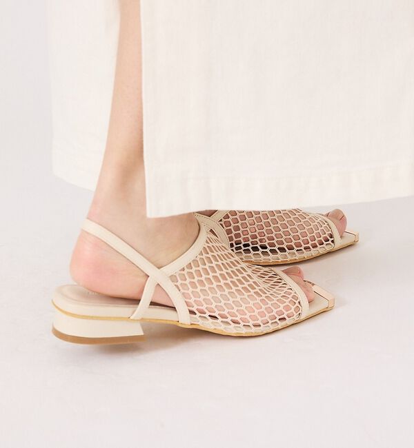 AU BANNISTER「メタルトゥメッシュサンダル」|サンダル|