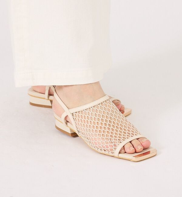 AU BANNISTER「メタルトゥメッシュサンダル」|サンダル|