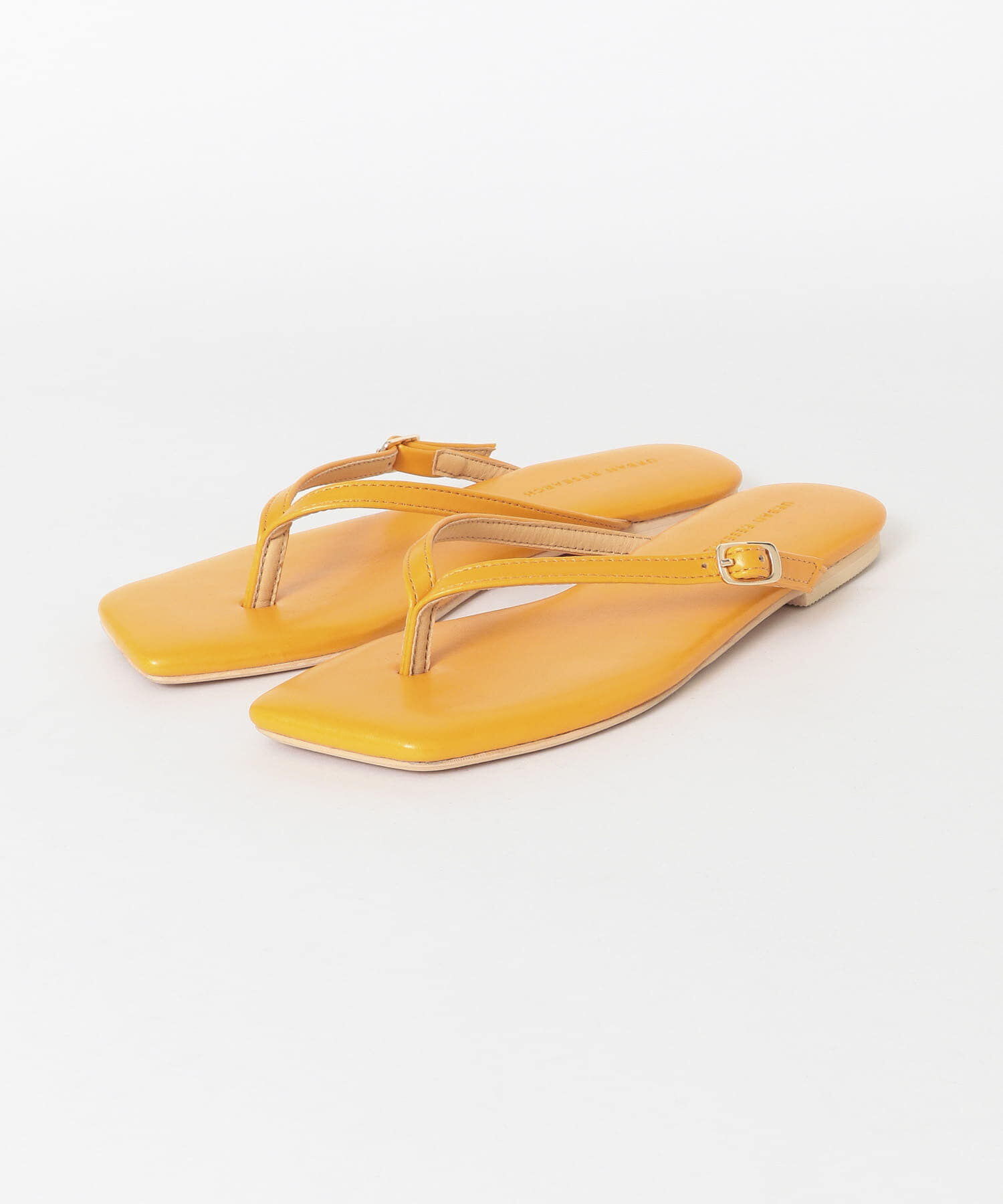 URBAN RESEARCH「スクエアトゥトングサンダル」|サンダル|オレンジ