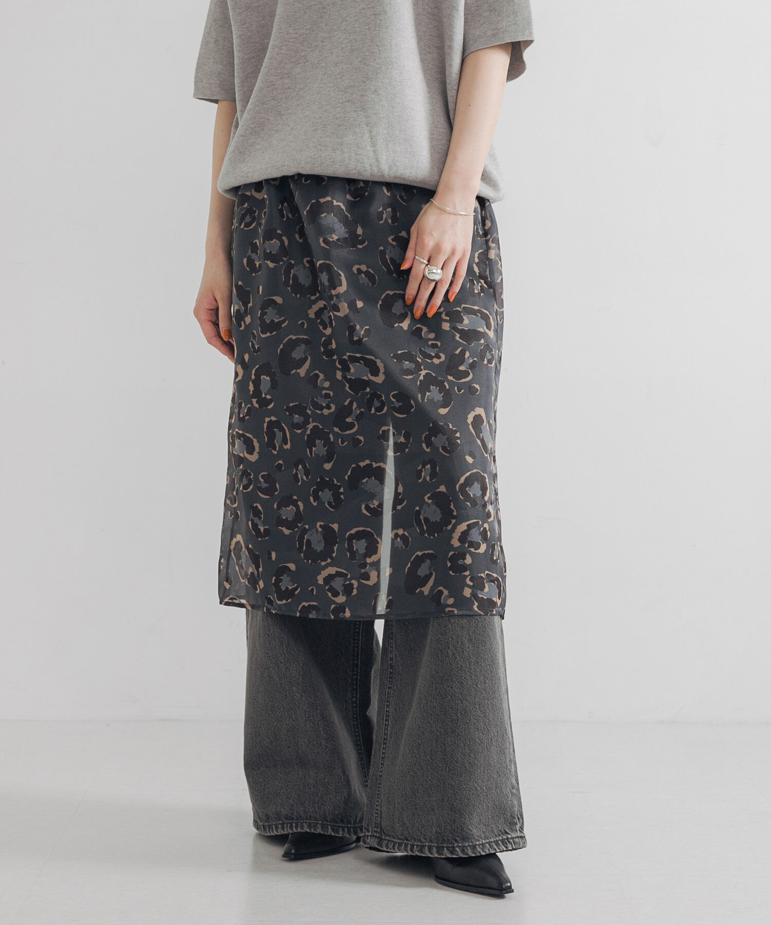 URBAN RESEARCH「レオパードプリントレイヤードスカート」|スカート|