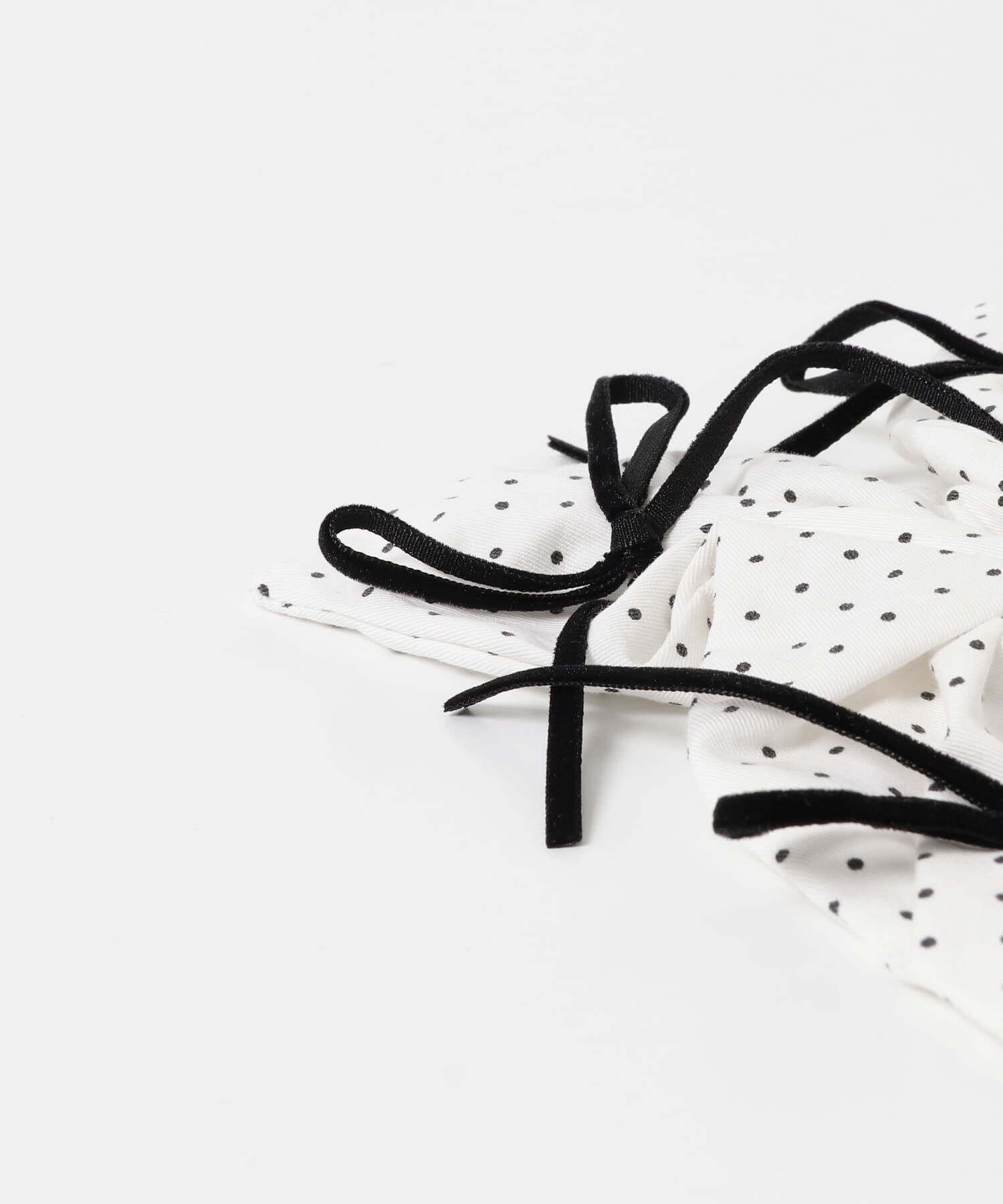 SMELLY「ベロアリボンドットスクエアシュシュ」|ヘアゴム・シュシュ|