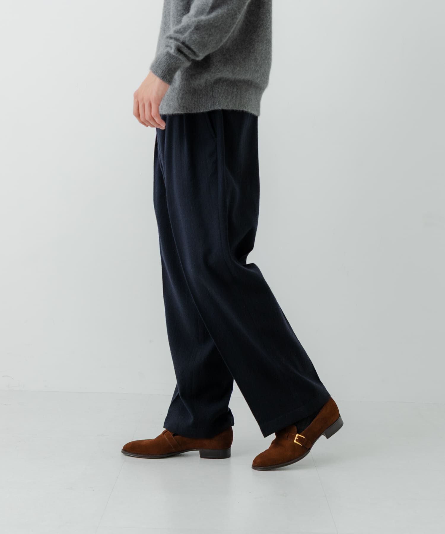 URBAN RESEARCH「new basic　DRY WOOL SLACKS PANTS」|その他|