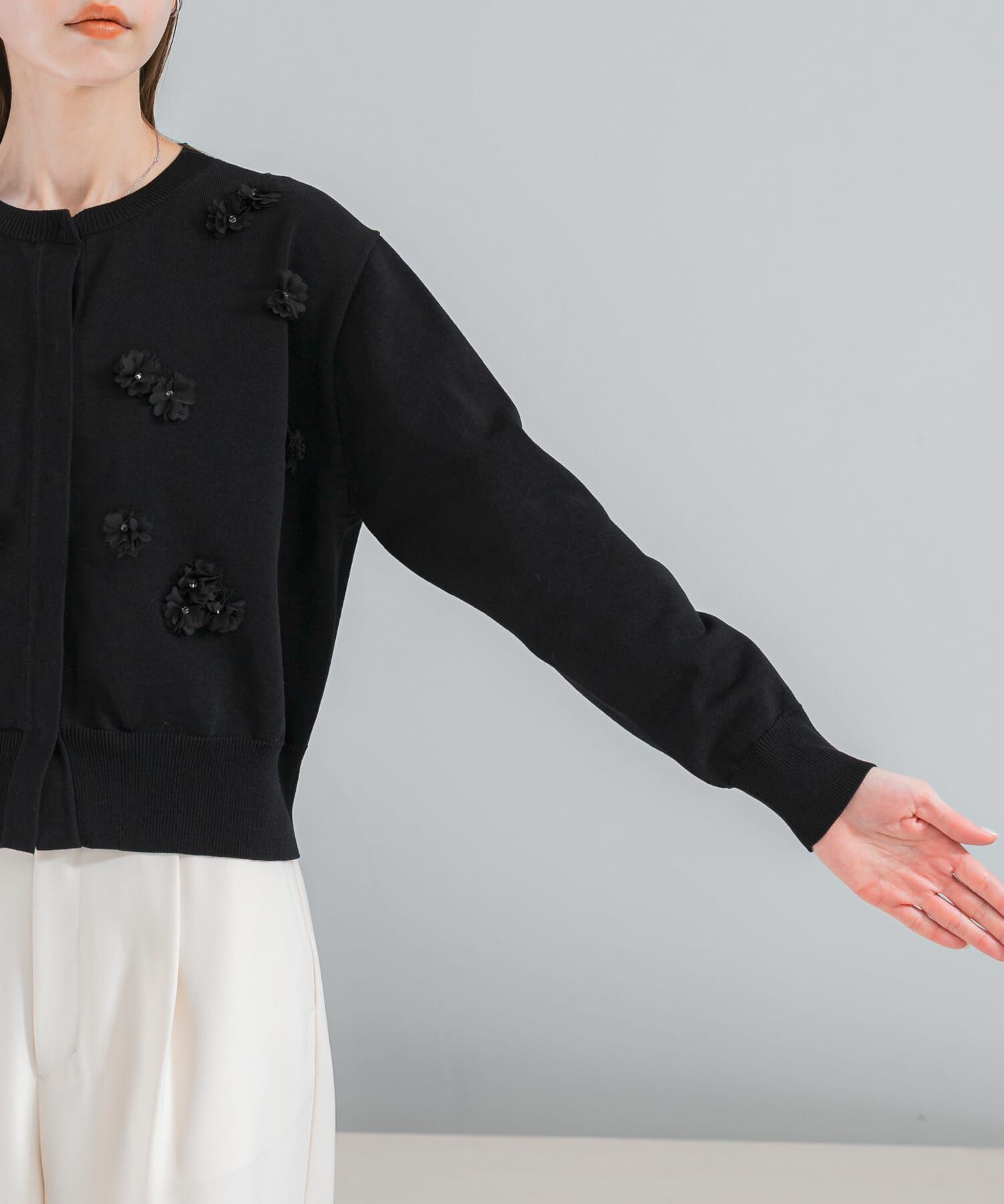 URBAN RESEARCH ROSSO「フラワーモチーフカーディガン」|カーディガン|