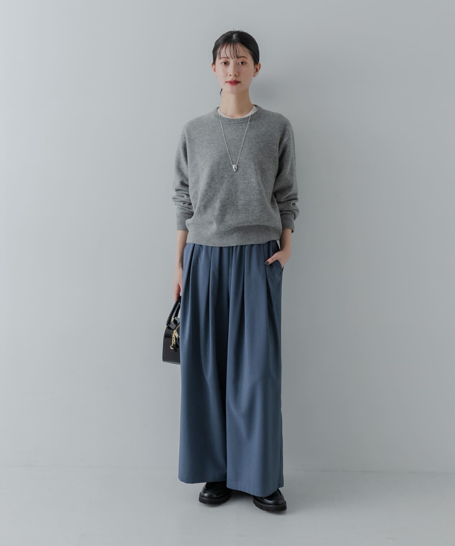 URBAN RESEARCH「ストレッチタックギャザーワイドパンツ」|その他|