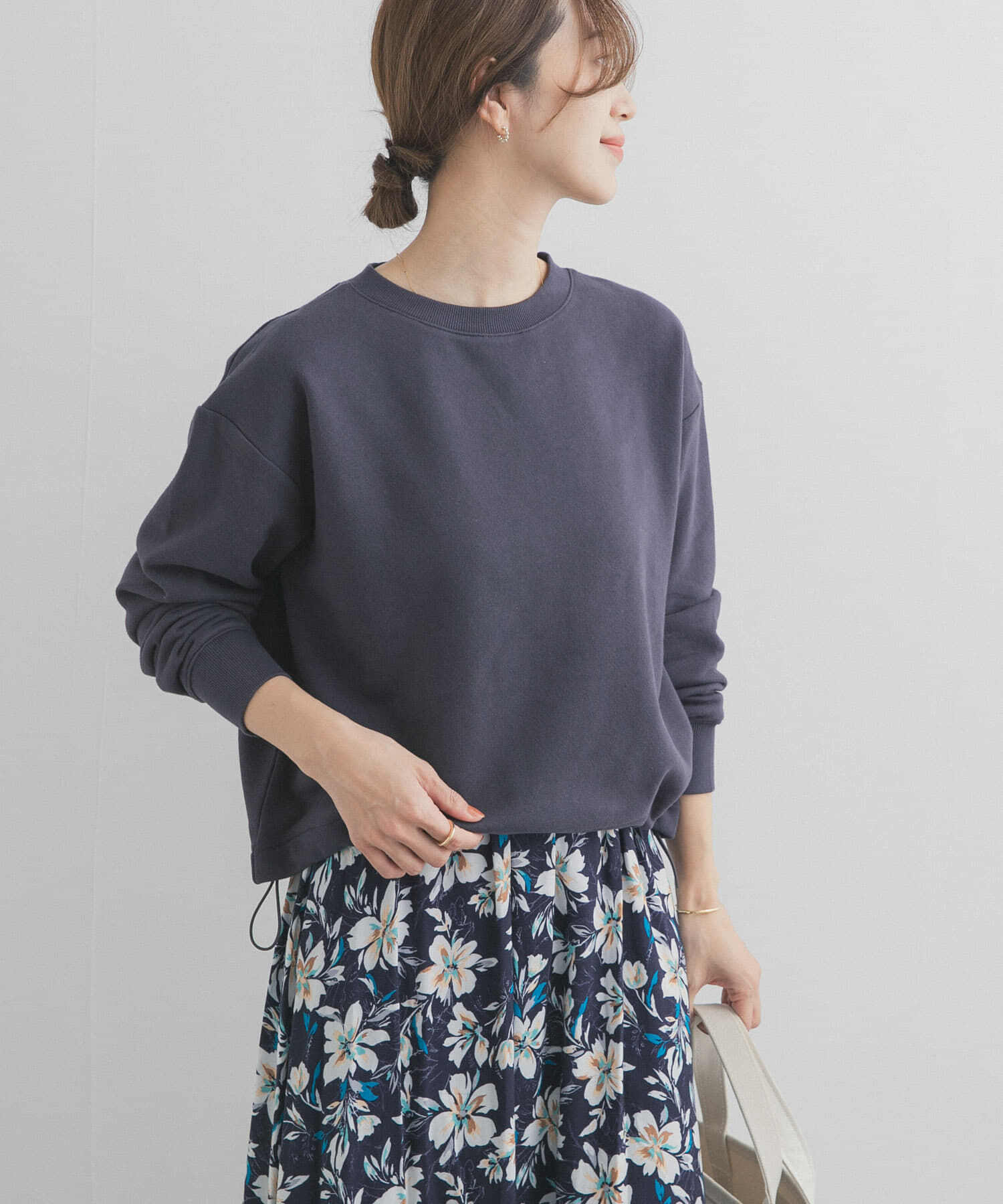 URBAN RESEARCH DOORS「コットンスウェットヘムドロストプルオーバー」|スウェット・ジャージ|