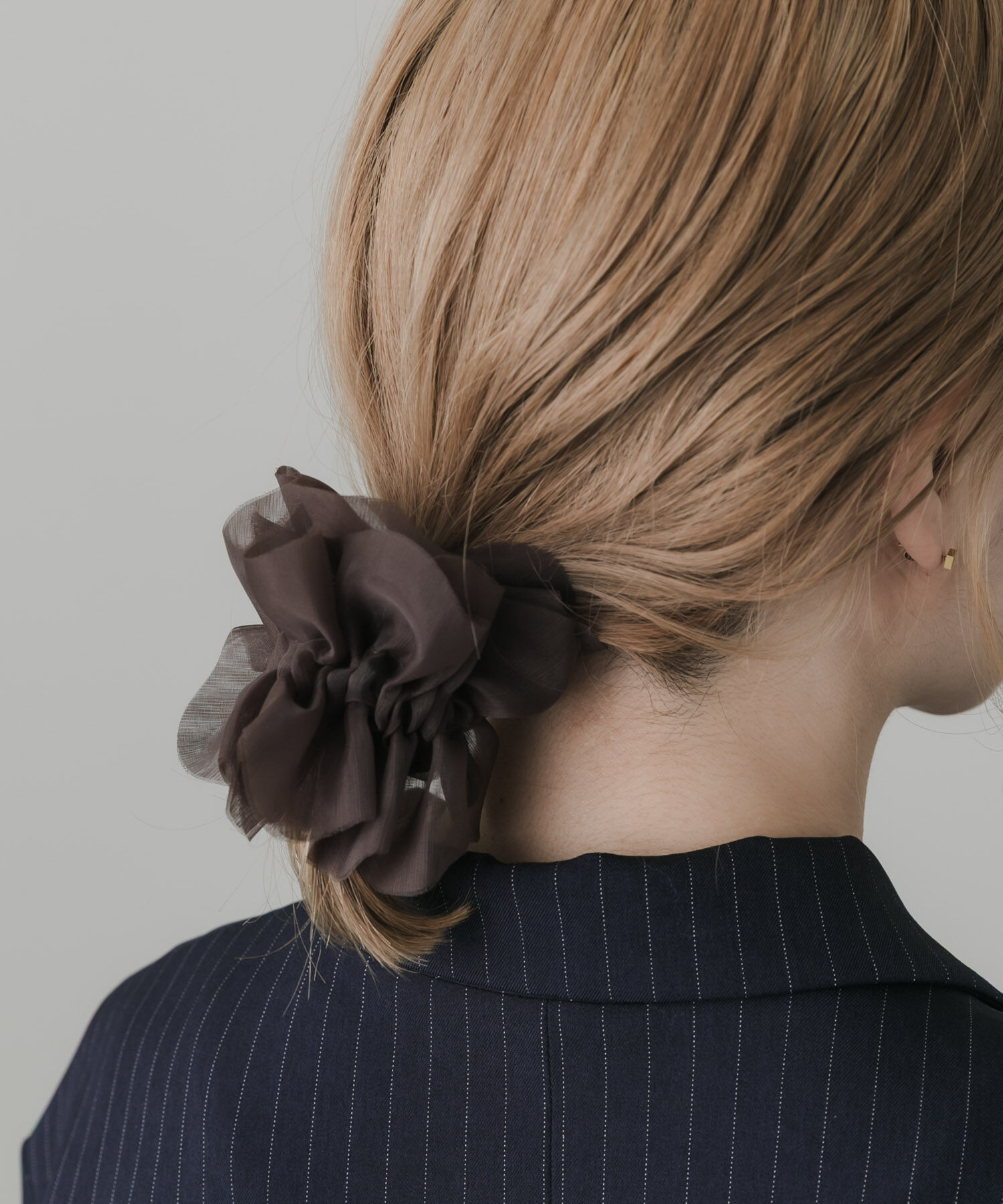 SMELLY「シアーフリルシュシュ」|ヘアゴム・シュシュ|