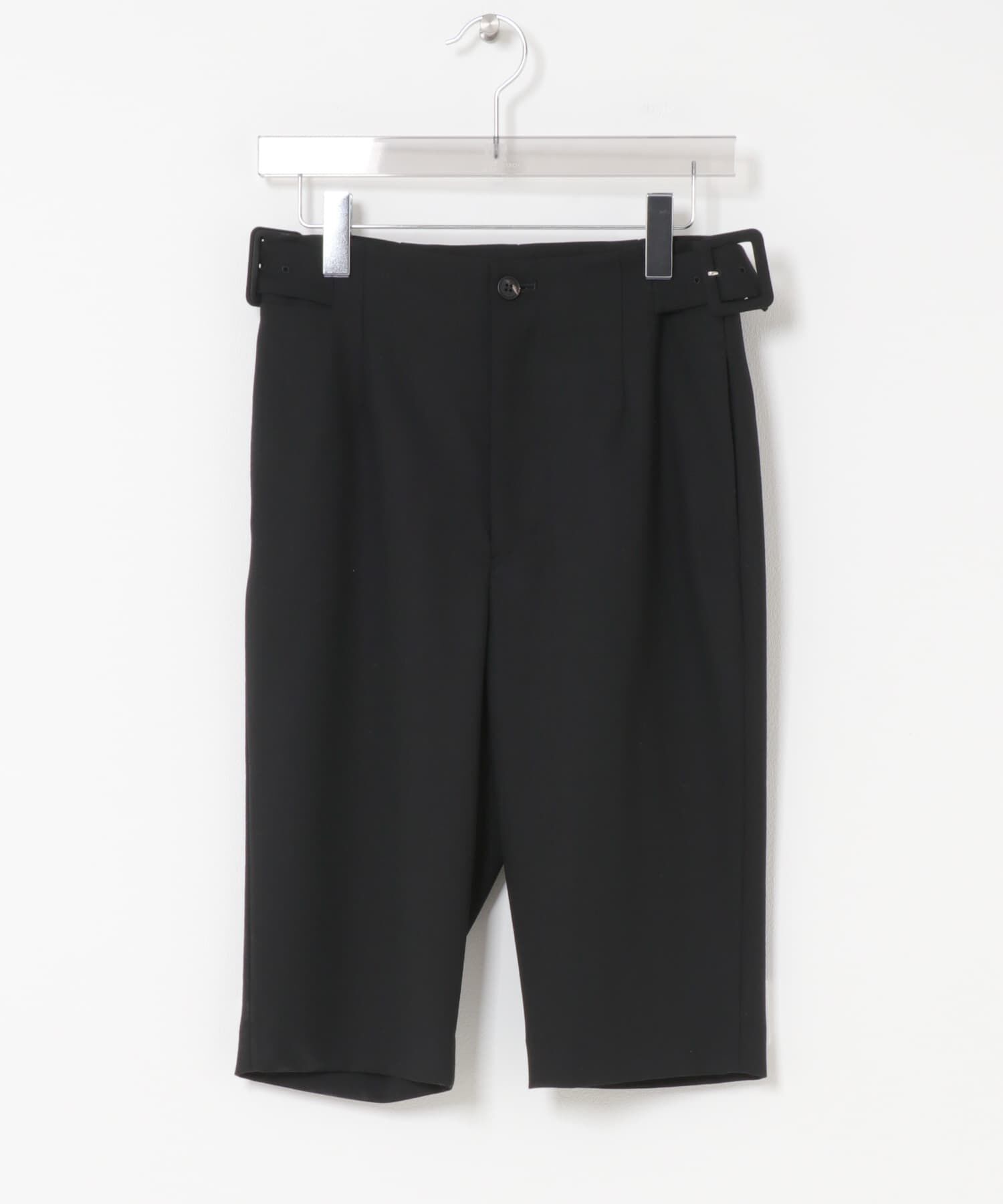 URBAN RESEARCH「new basic　WOOL CAPRI PANTS」|その他|ブラック