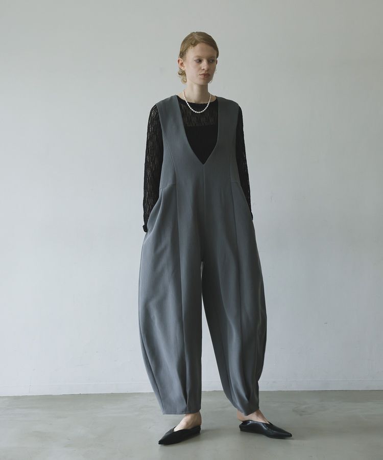 GARAGE OF GOOD CLOTHING「グレーVネックバレルオールインワン」|オールインワン|Gray