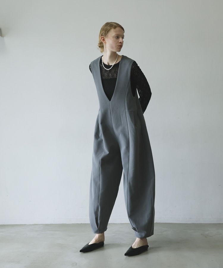 GARAGE OF GOOD CLOTHING「グレーVネックバレルオールインワン」|オールインワン|