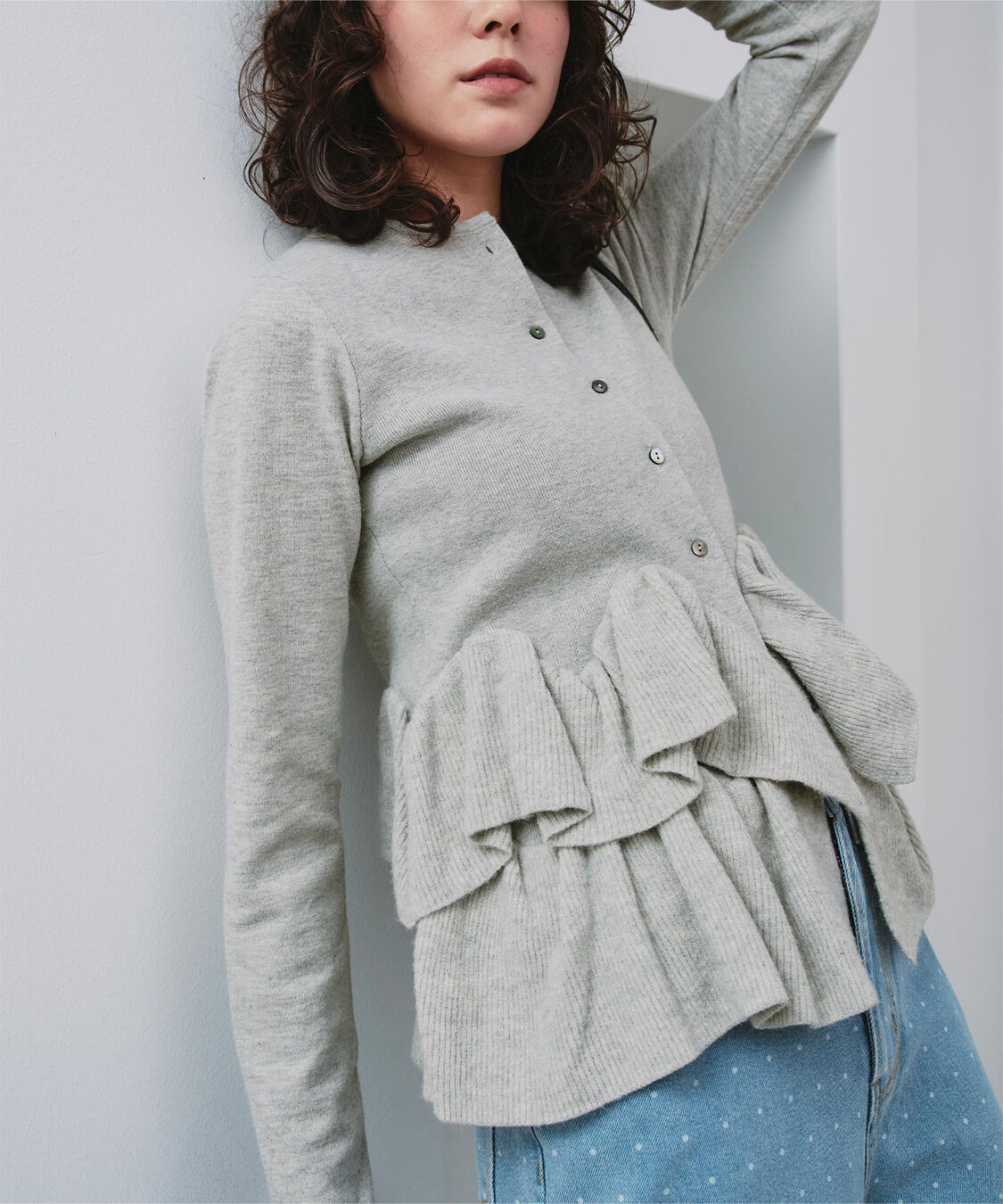 titivate「フリルヘムニットカーディガン」|ニット・セーター|