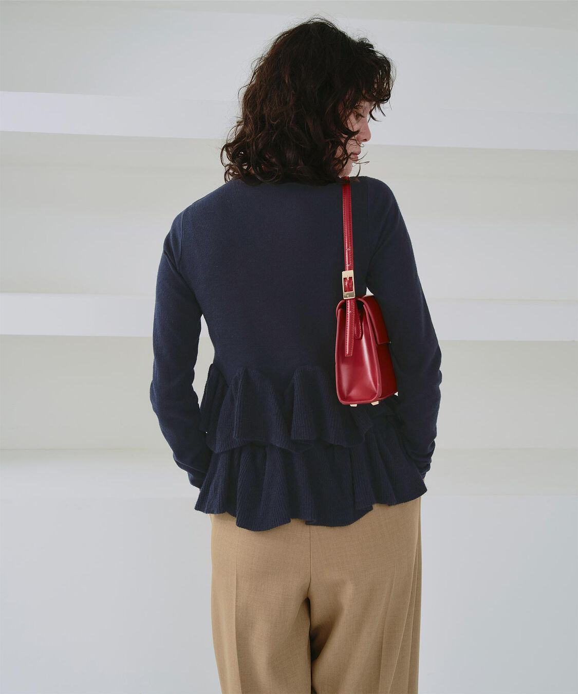 titivate「フリルヘムニットカーディガン」|ニット・セーター|