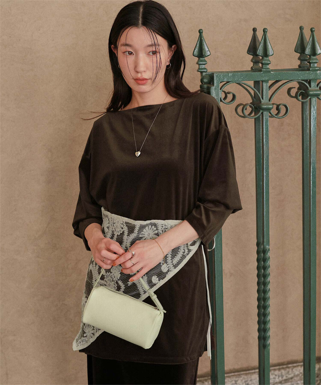 titivate「シアーベロアオーバーサイズロングTシャツ」|Tシャツ・カットソー|