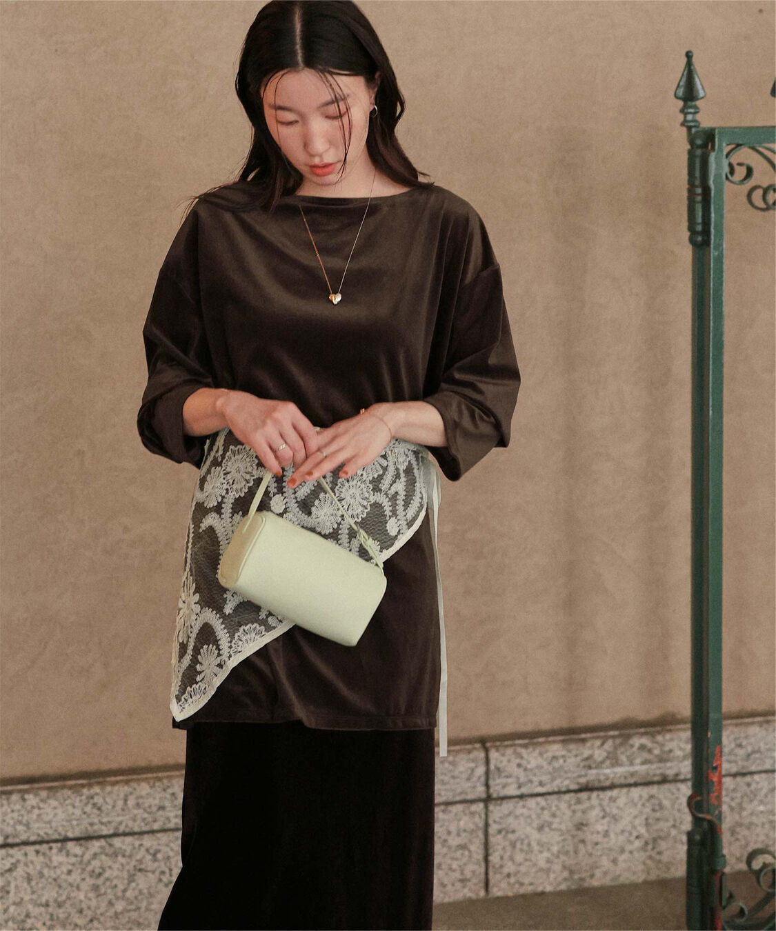 titivate「シアーベロアオーバーサイズロングTシャツ」|Tシャツ・カットソー|