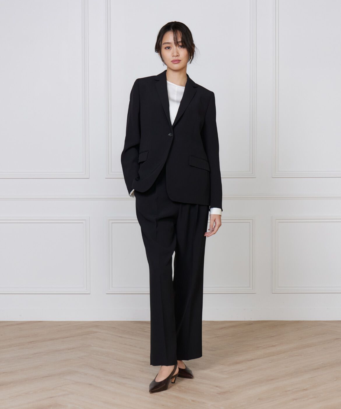 INED「《大きいサイズ》ワンタックストレートセミワイドパンツ」|その他|