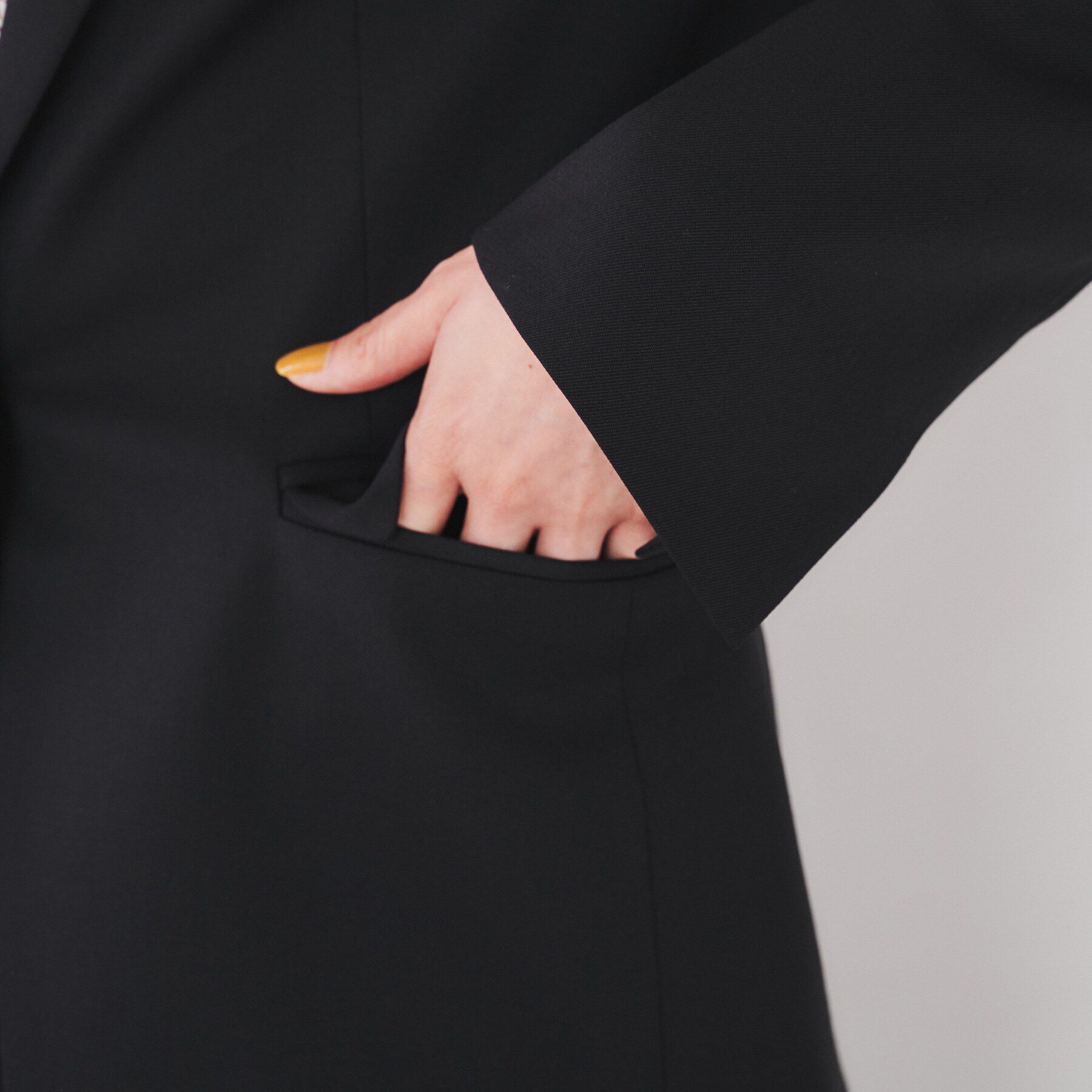 UNTITLED「【洗える通勤スーツ】レジェールギャバ ストレッチテーラードジャケット」|テーラードジャケット|