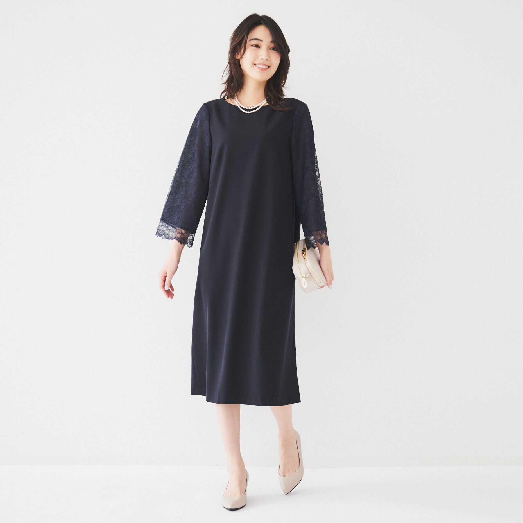 UNTITLED「【フォーマルドレス/セレモニー/オケージョン】袖レース サックワンピース」|ワンピース|