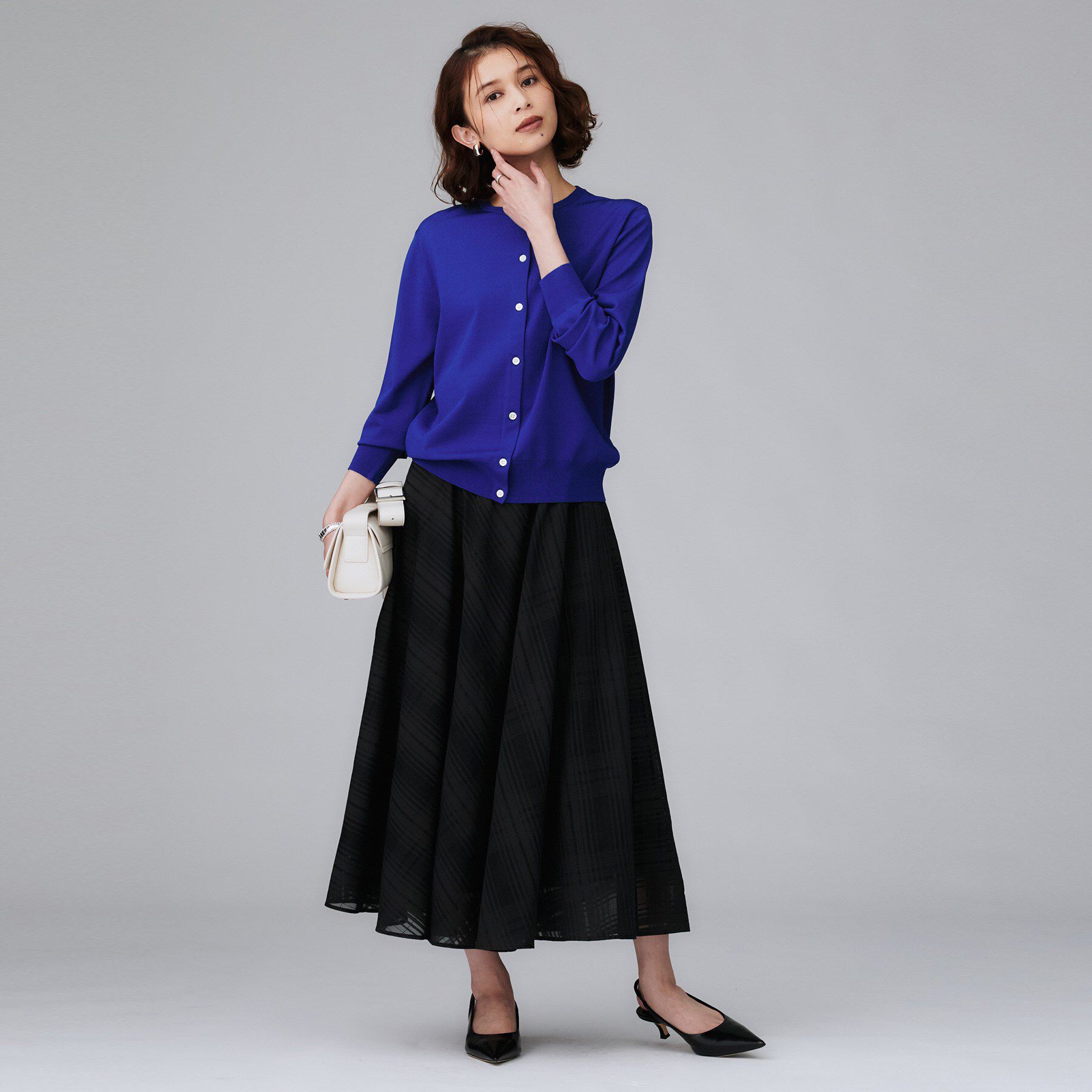 UNTITLED「【アンサンブル可/薄手】ベーシッククルーネックカーディガン」|カーディガン|