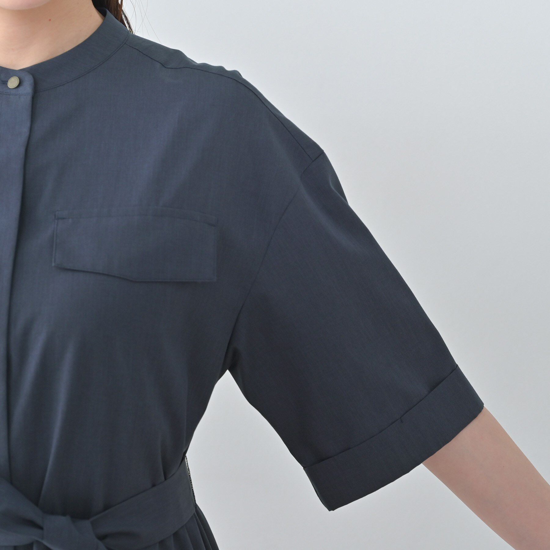 UNTITLED「【洗える/前開きボタン】シャンブレーシャツワンピース」|ワンピース|