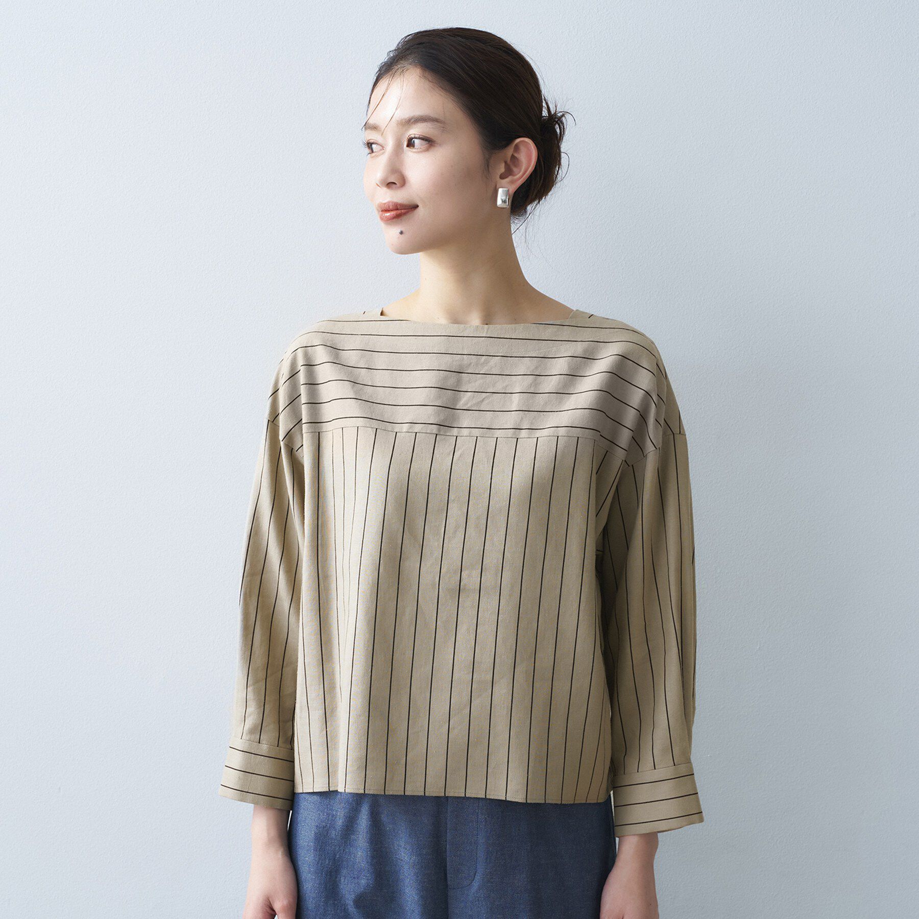 UNTITLED「【洗える/6分袖】ボートネックブラウス」|シャツ・ブラウス|