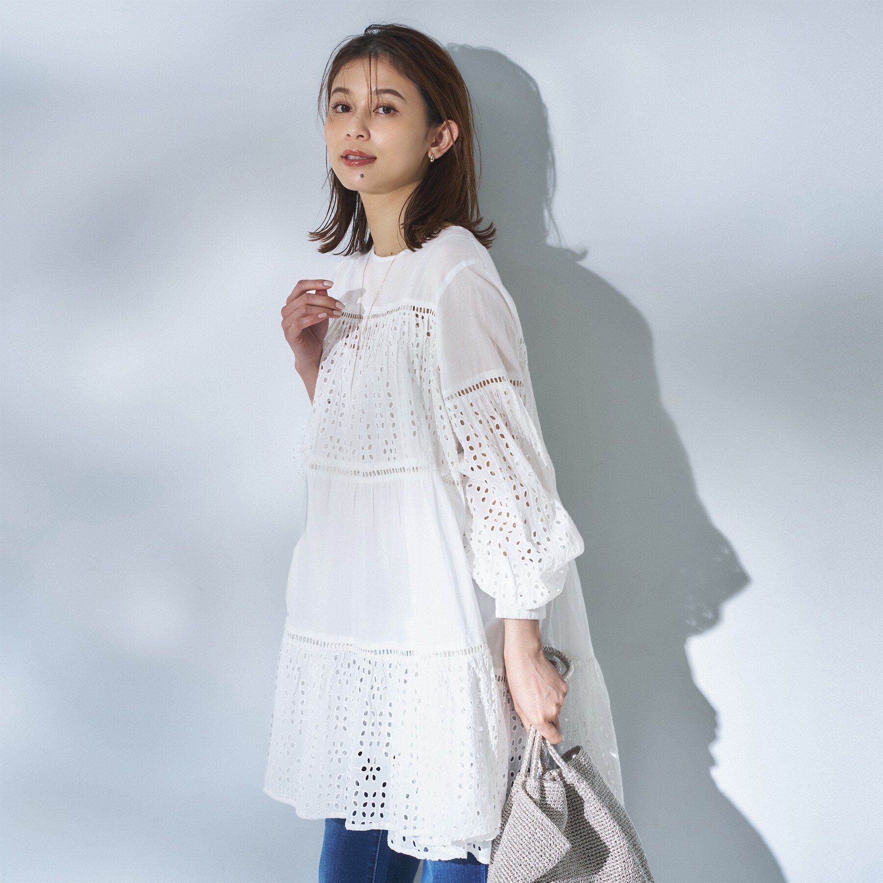 UNTITLED「【Audrey and John Wad】エンブロイダリーチュニックドレス」|シャツ・ブラウス|