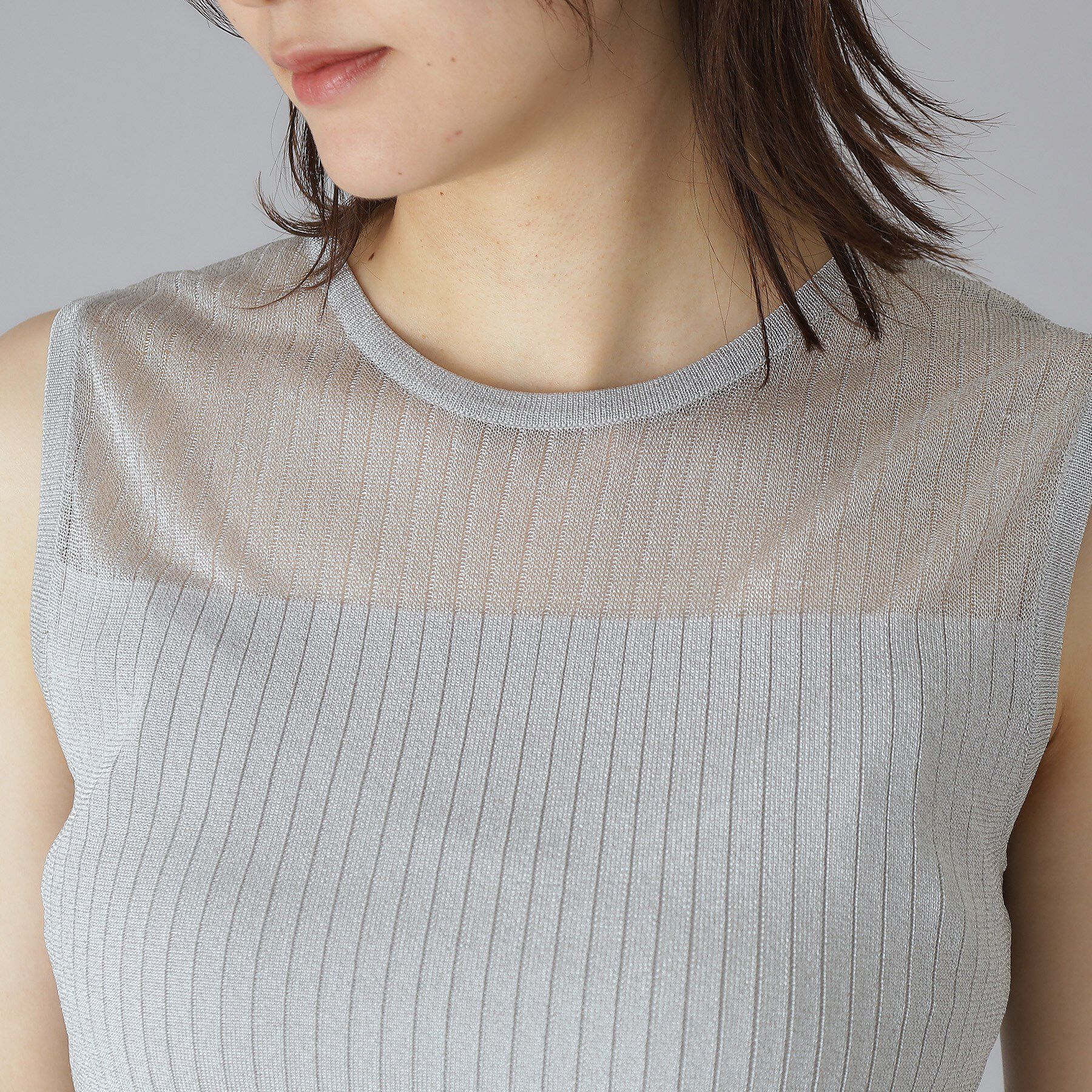 DRESSTERIOR「デコルテシアーノースリーブニット」|ニット・セーター|