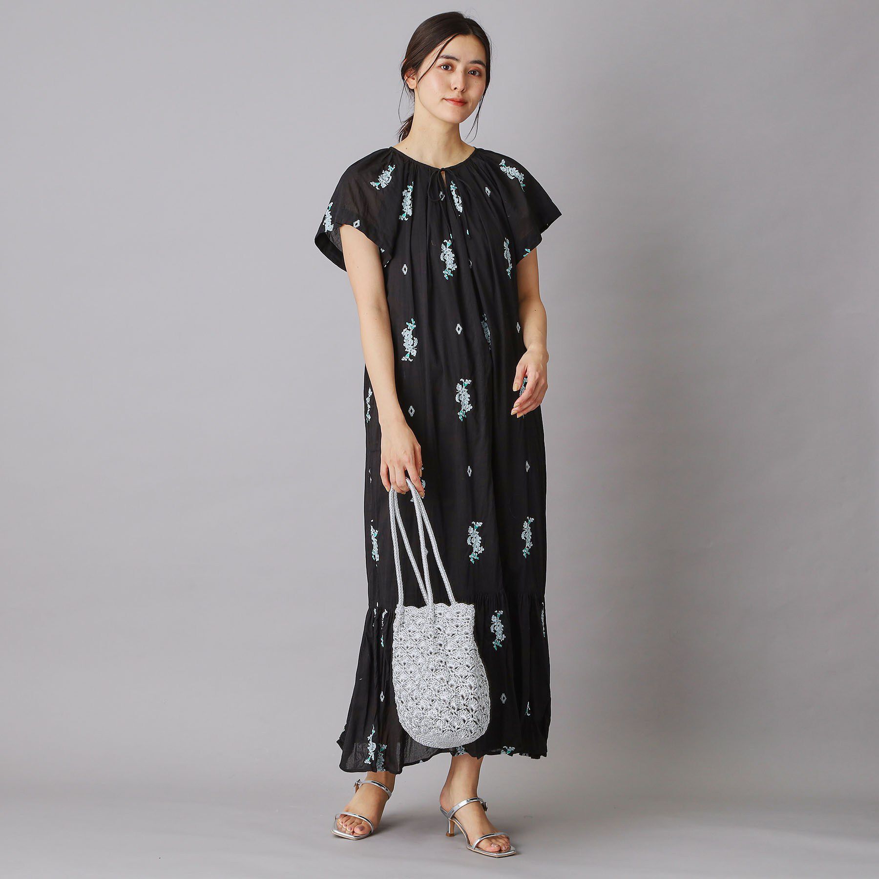 DRESSTERIOR「ne Quittez pas（ヌキテパ）コットンボイル ジャスミン刺繍 ワンピース」|ワンピース|