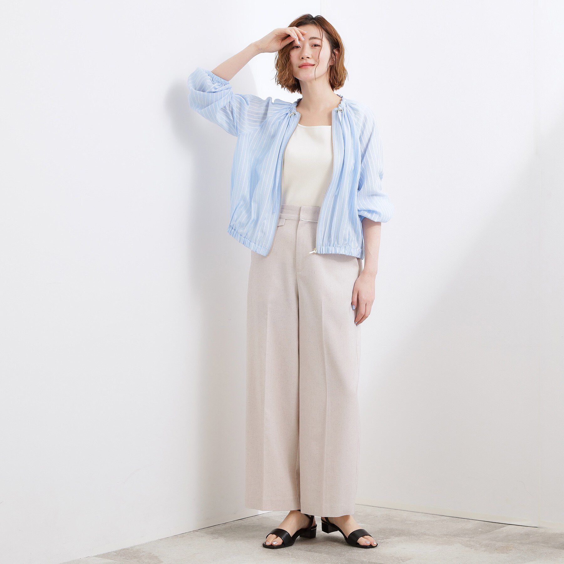 grove「気温調整にも◎ブラウス感覚で羽織れるシアーブルゾン」|ブルゾン・スタジャン|