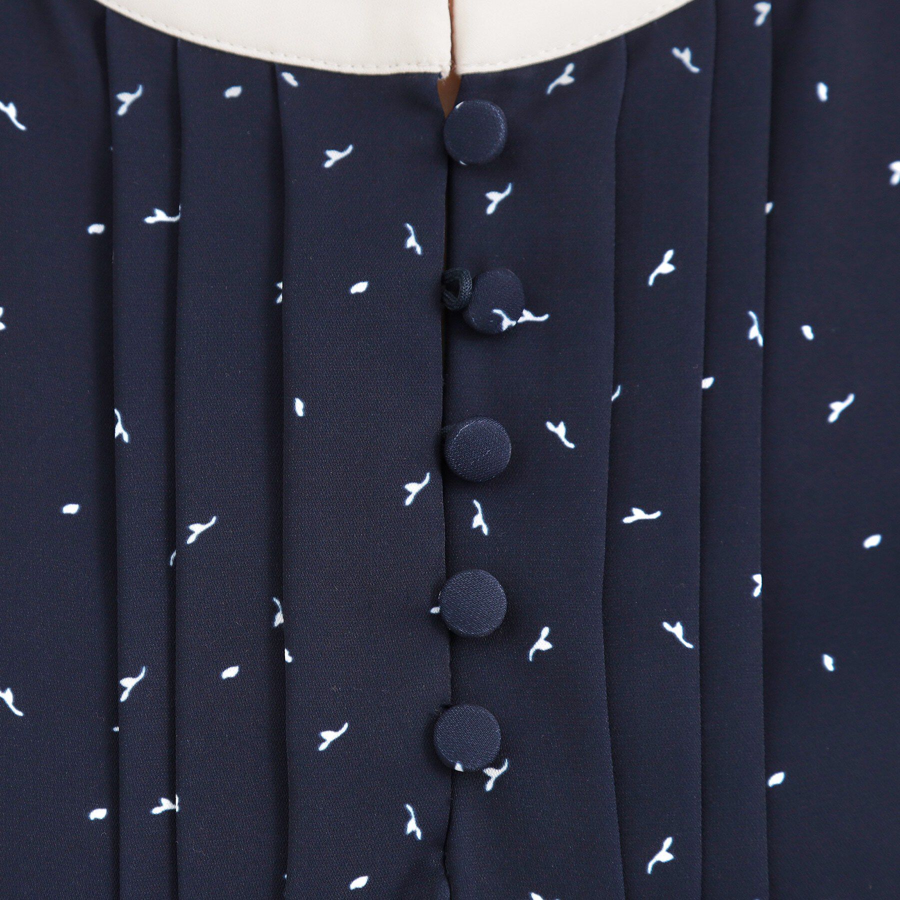 grove「【二の腕カバー・お仕事】フロントタック配色ブラウス」|シャツ・ブラウス|