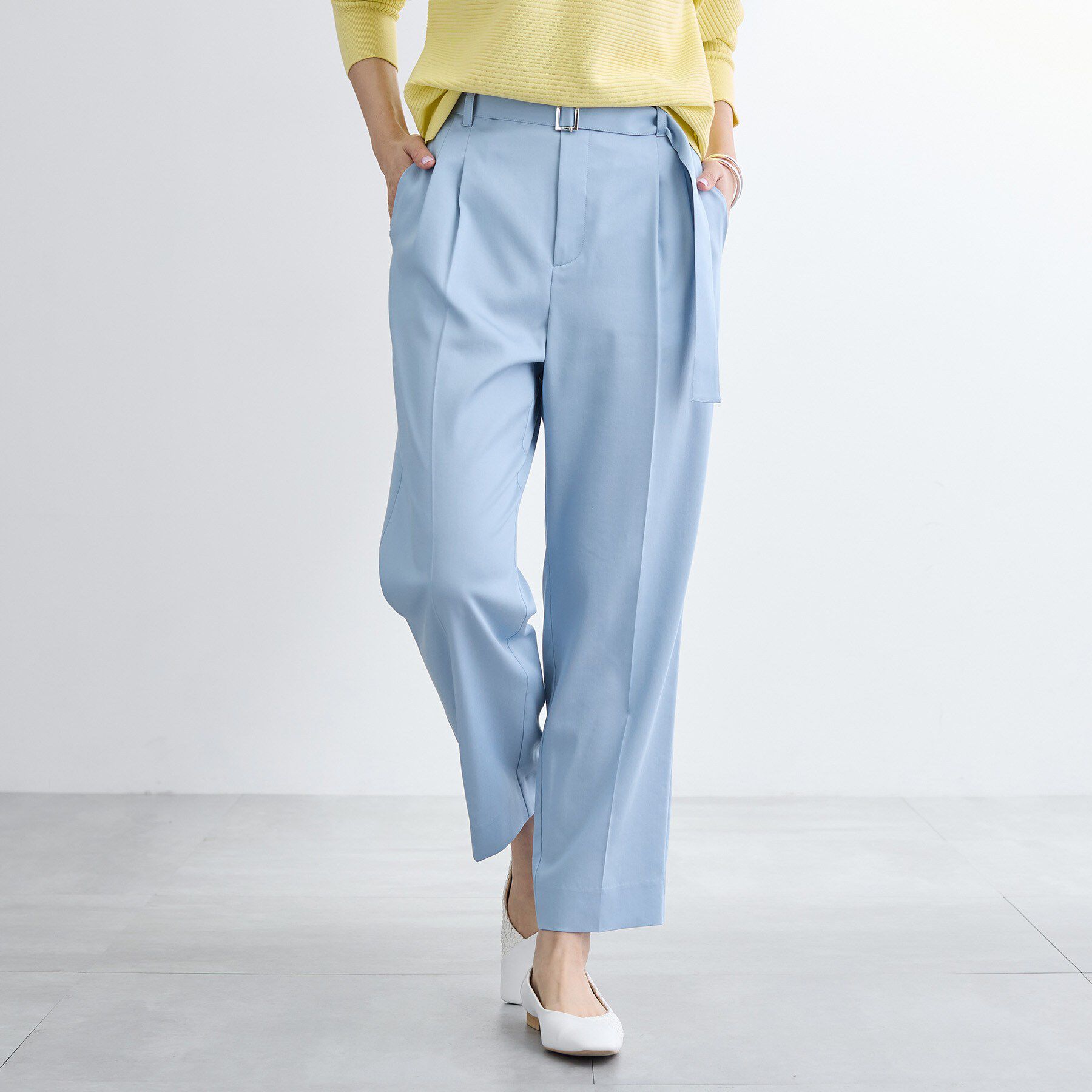 INDIVI「【洗える／UVケア／SETUP可能】デニムライクテーパードパンツ」|その他|サックスブルー(49