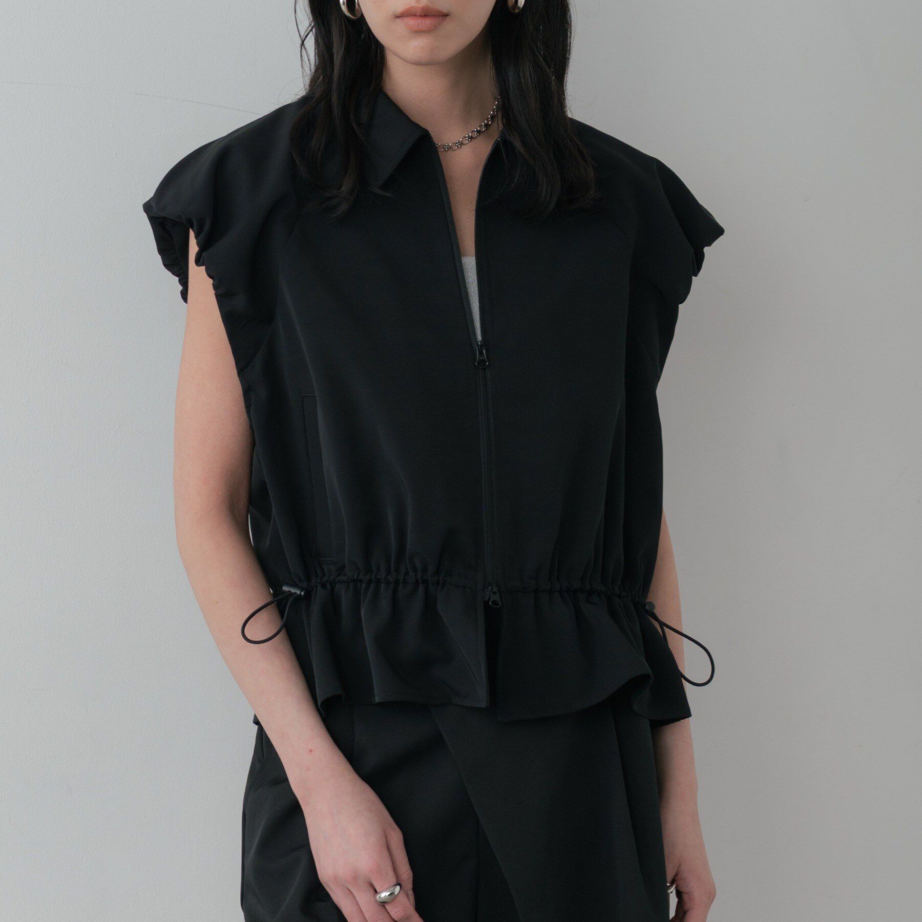 GALLEST「ジップアップフォルムブルゾン【セットアップ可能／UVカット／接触冷感】」|ブルゾン・スタジャン|ブラック(019)