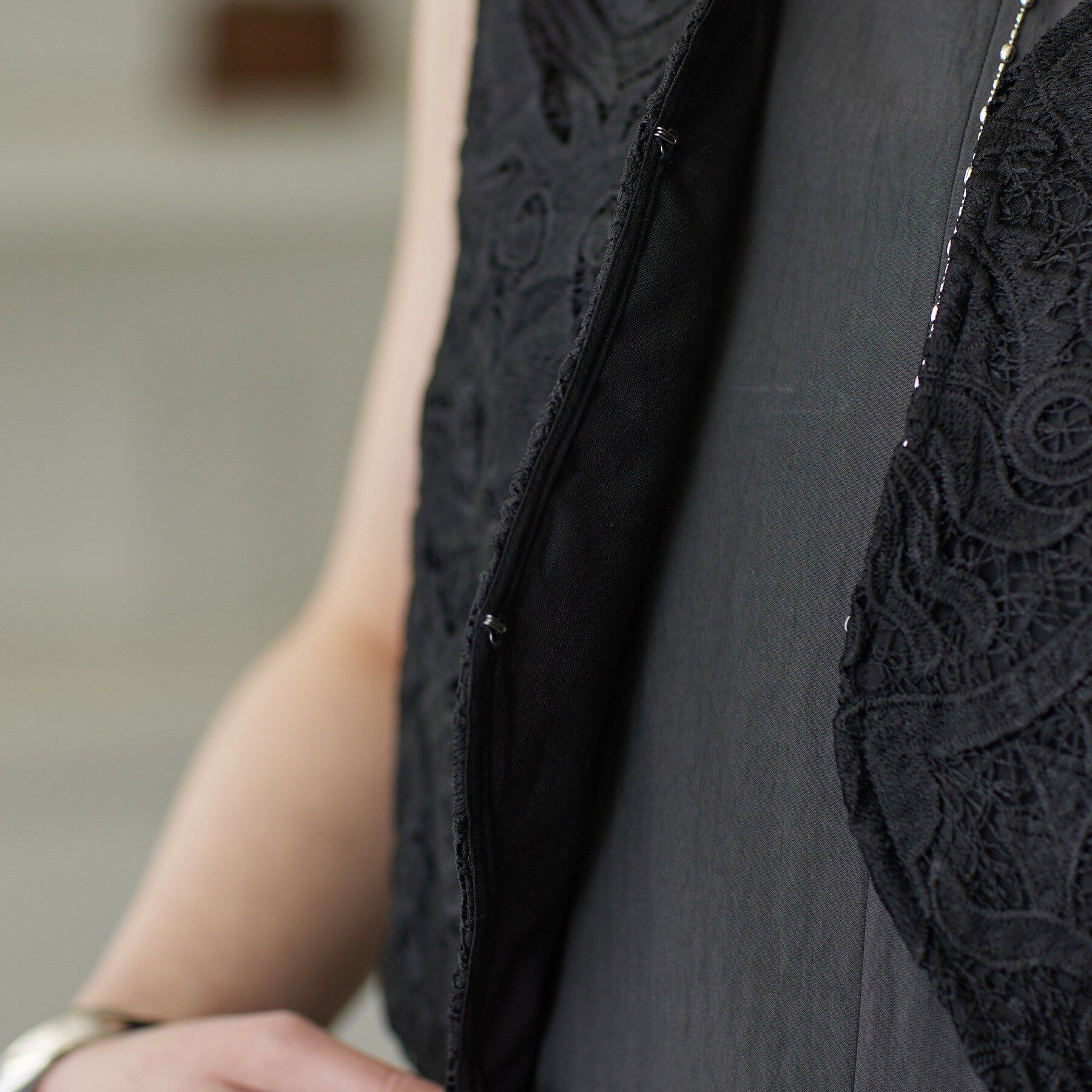 GALLEST「ショートレースジレ」|シャツ・ブラウス|