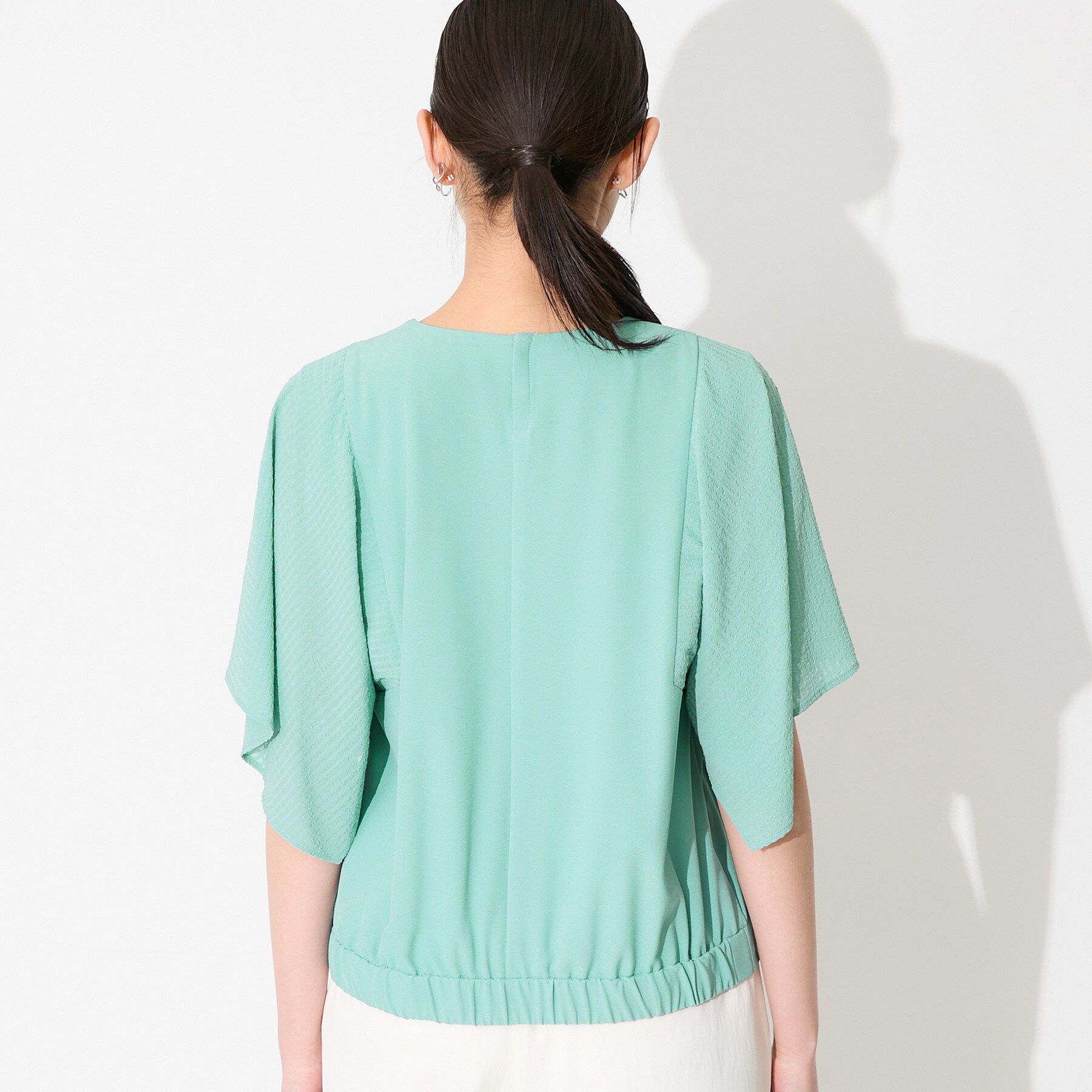 INDIVI「【洗える／シアーチェック柄】異素材コンビスリーブトップス」|Tシャツ・カットソー|