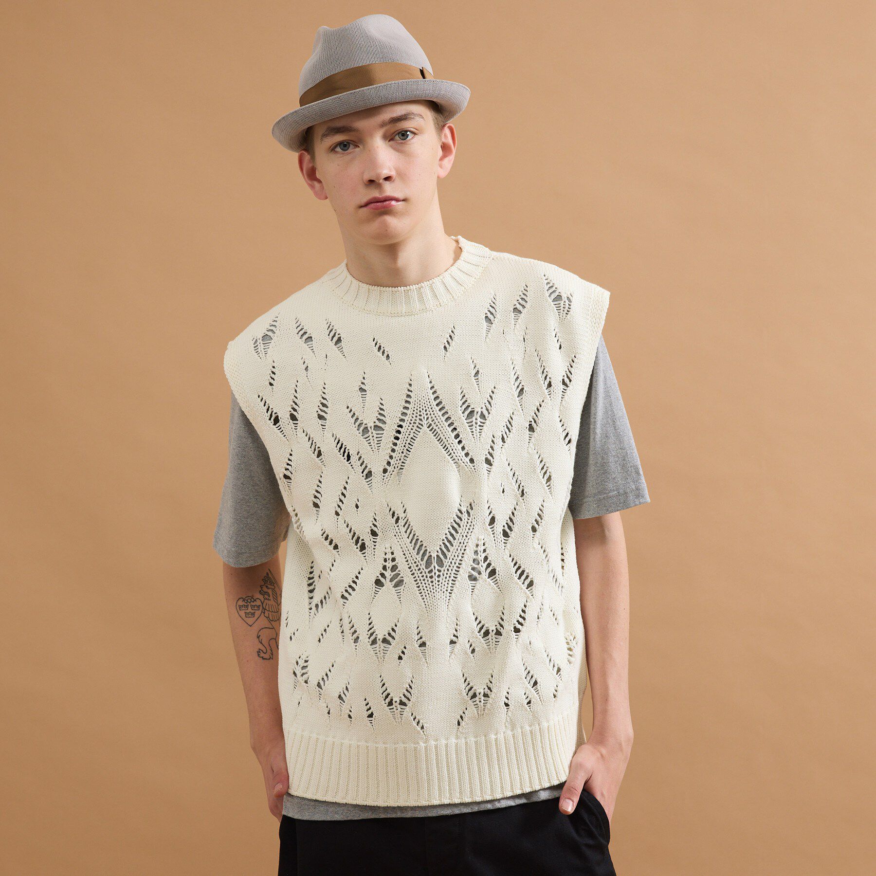 40CARATS&525「ダイヤ柄透かし編みニットべスト」|ベスト・ジレ|