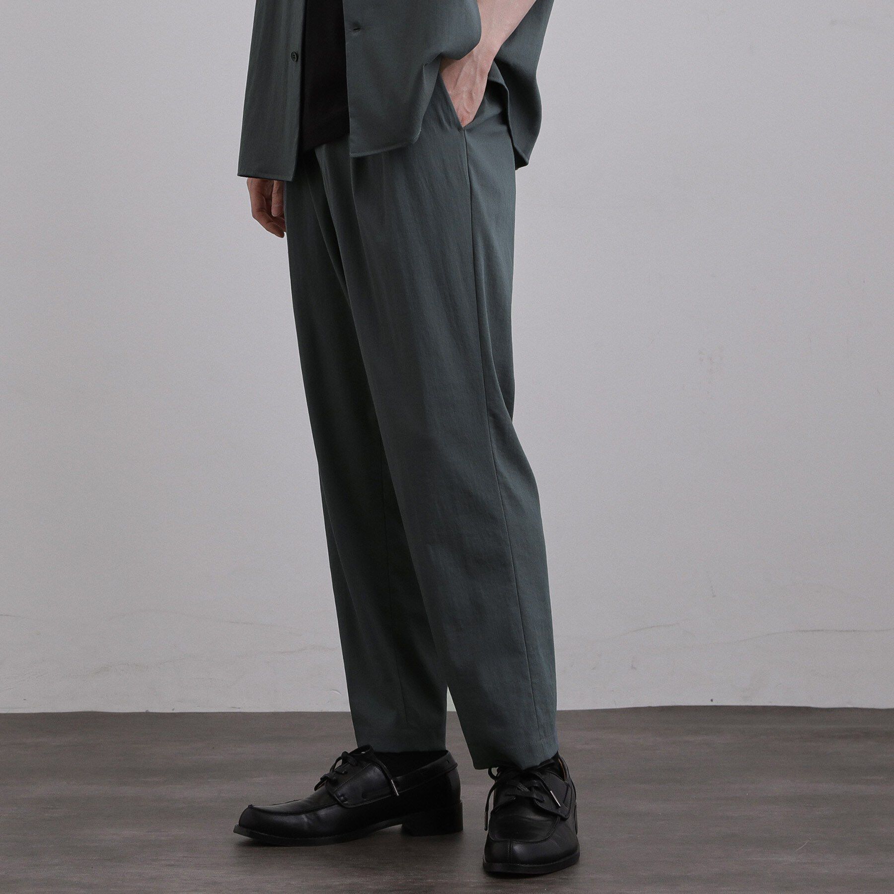 tk.TAKEO KIKUCHI「【接触冷感／UVCUT】COOL PLAYワイドテーパードスラックス」|その他|