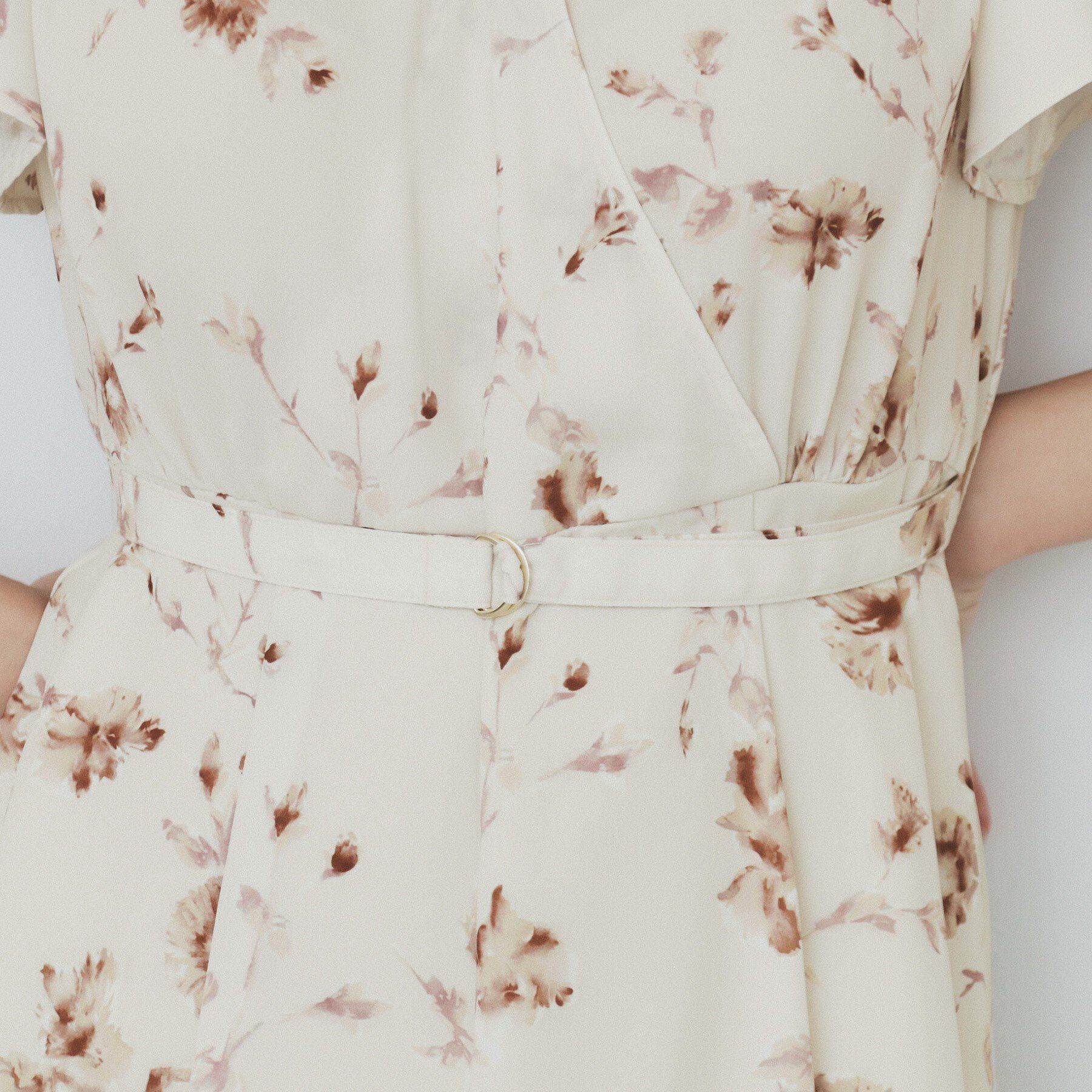 index「カシュクールフラワーワンピース【洗濯機洗い可】」|ワンピース|