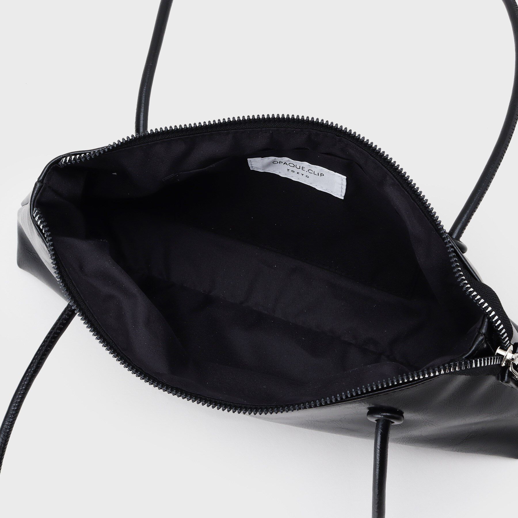 OPAQUE.CLIP「オイル調合皮ワイドデザインバッグ」|ショルダー・メッセンジャー|