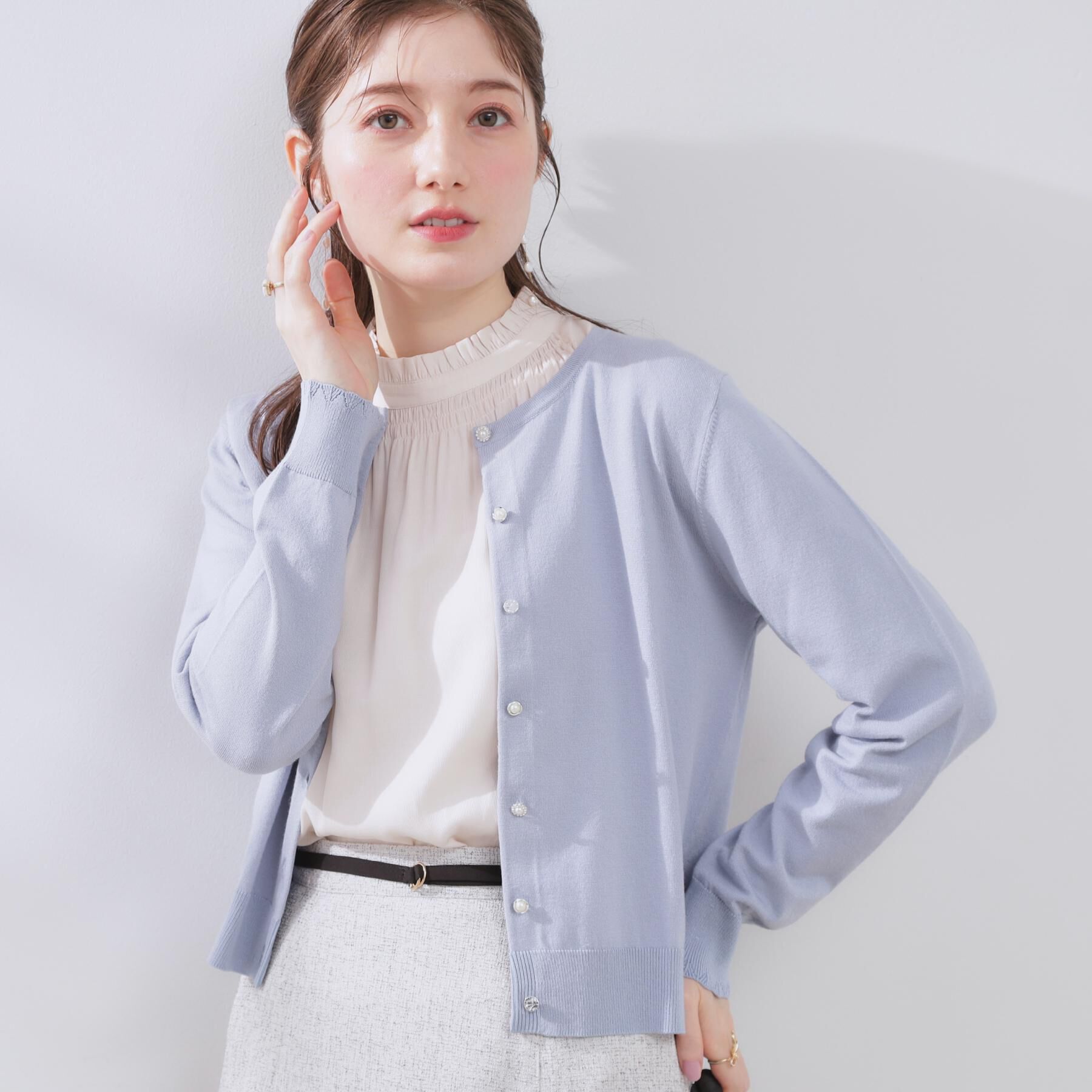 Couture broach「イロイロ釦ニットカーデ」|カーディガン|ブルー(091)