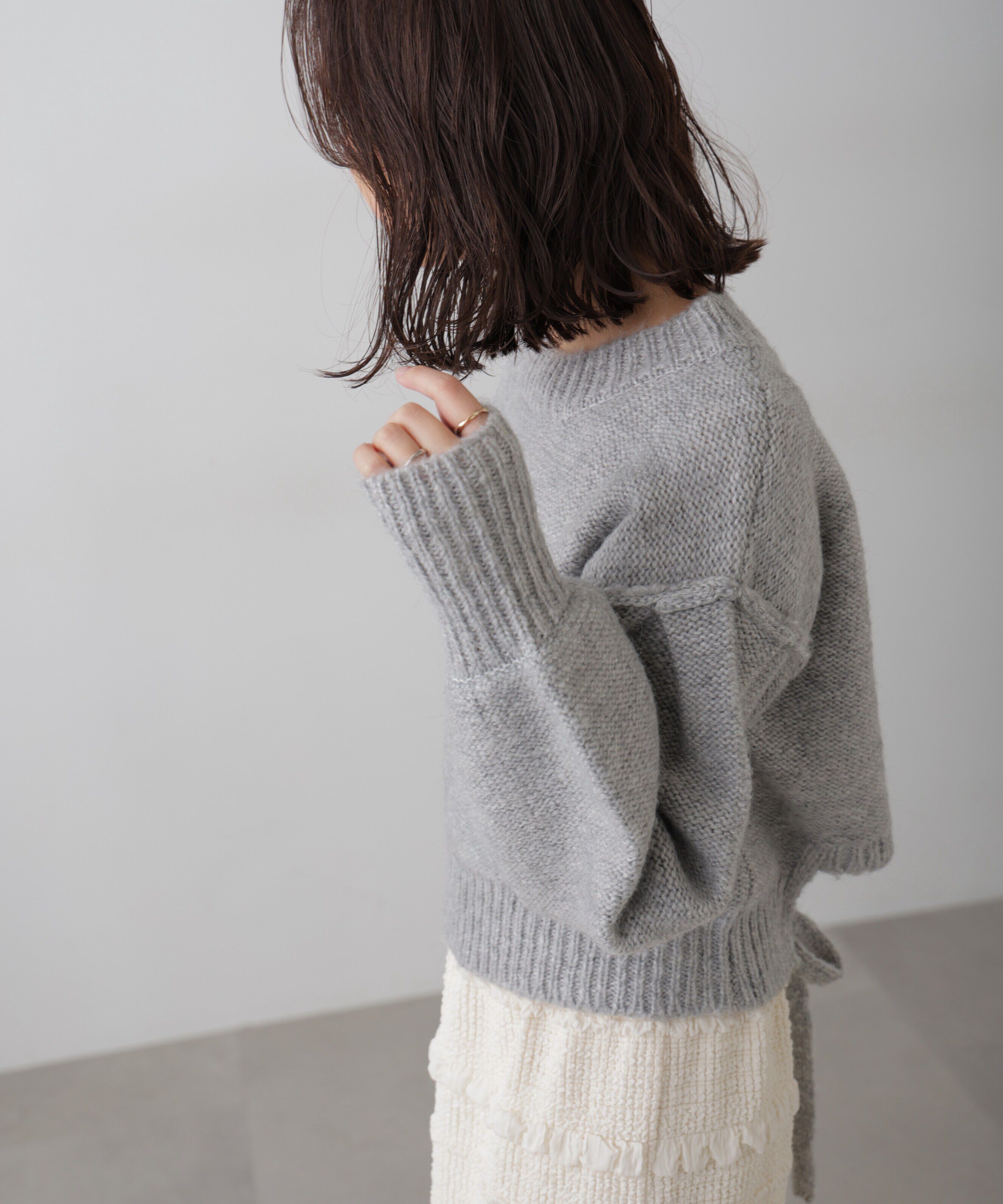  「バックリボンショート丈ニット」|ニット・セーター|