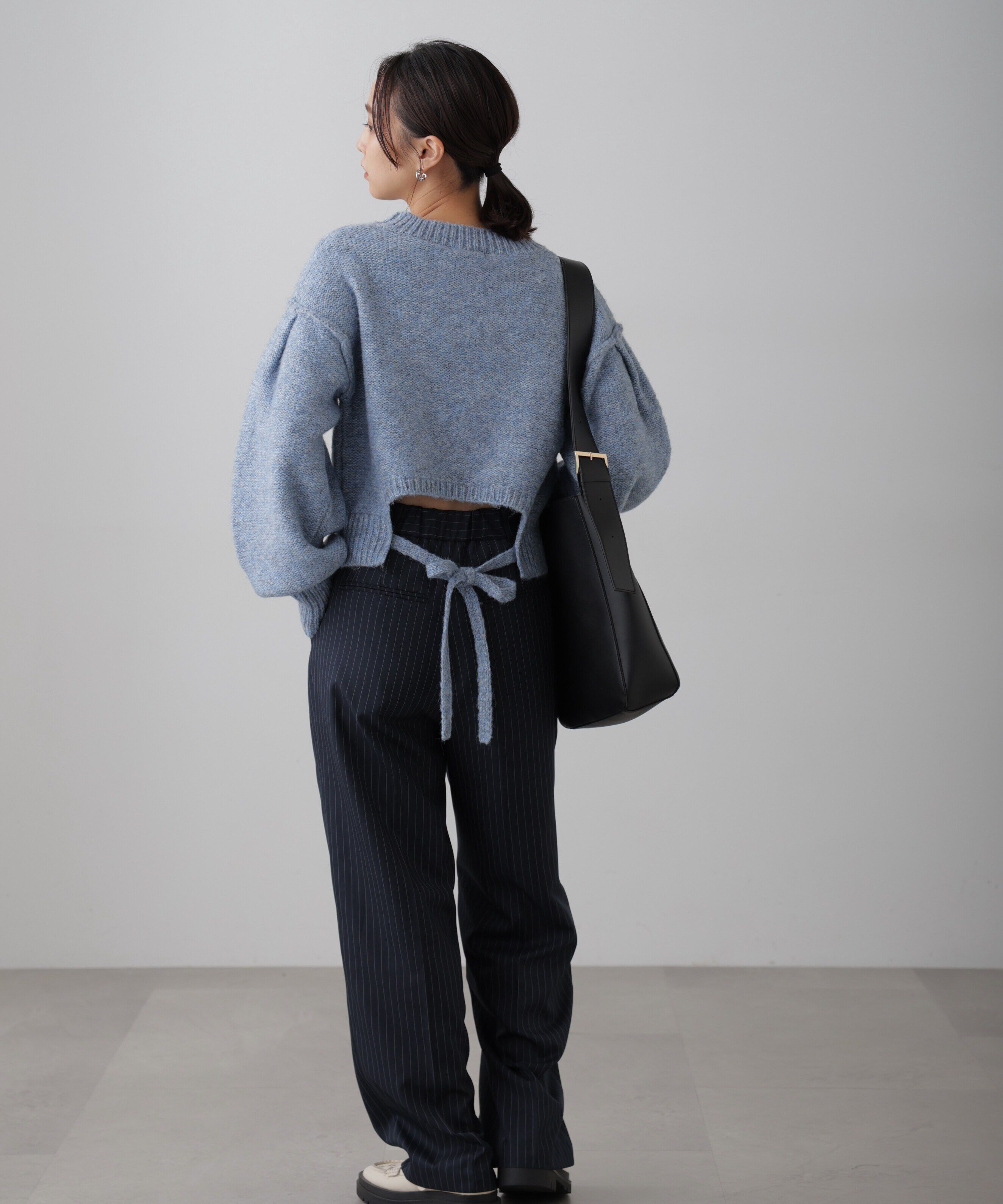  「バックリボンショート丈ニット」|ニット・セーター|